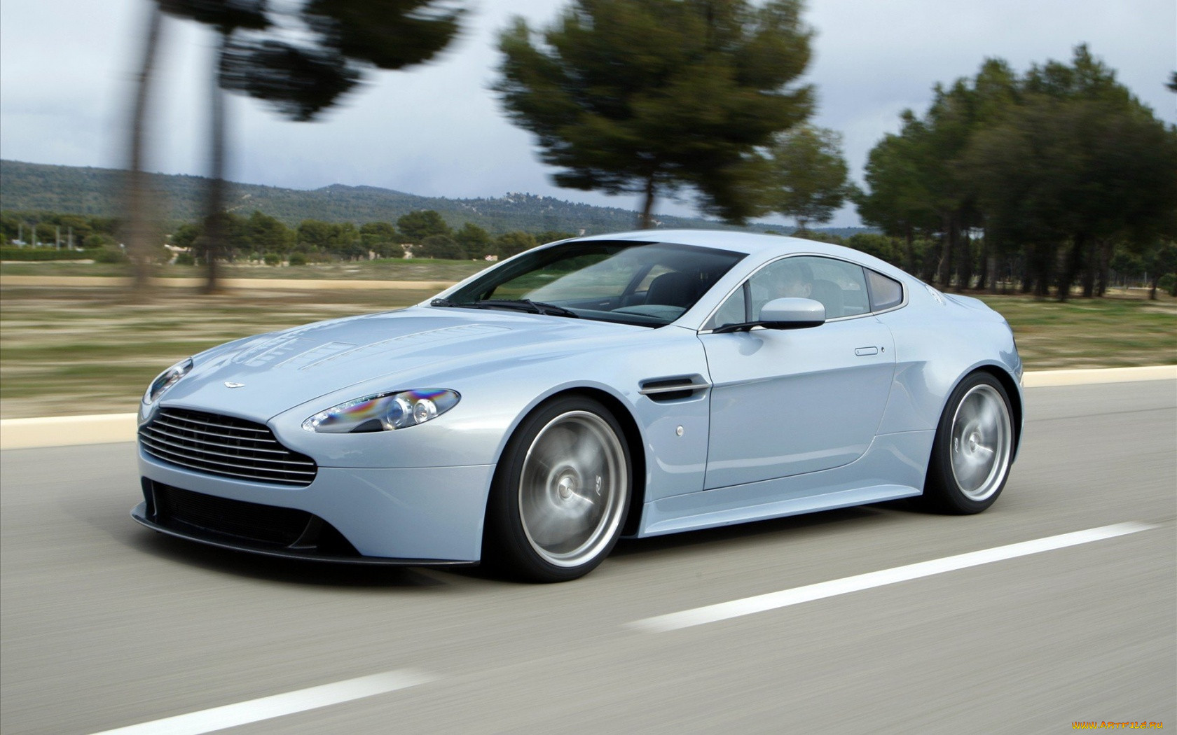 , aston, martin